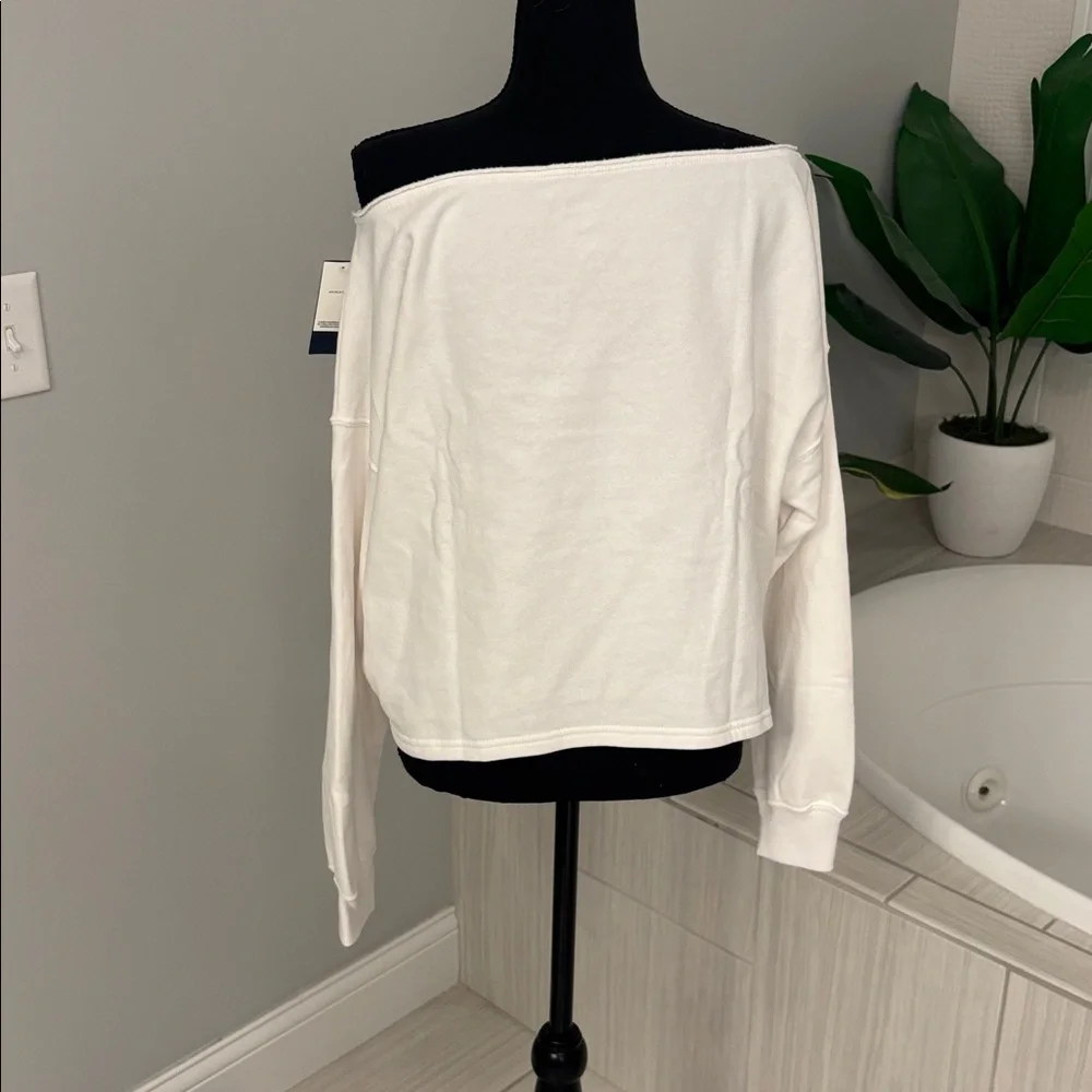 NWT Ivory Graphic Miami Hurricanes Off the shoulder cropped sweatshirt - Picture 4 of 6